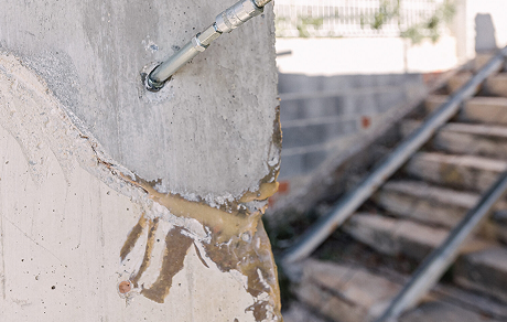 Concrete Crack Injections